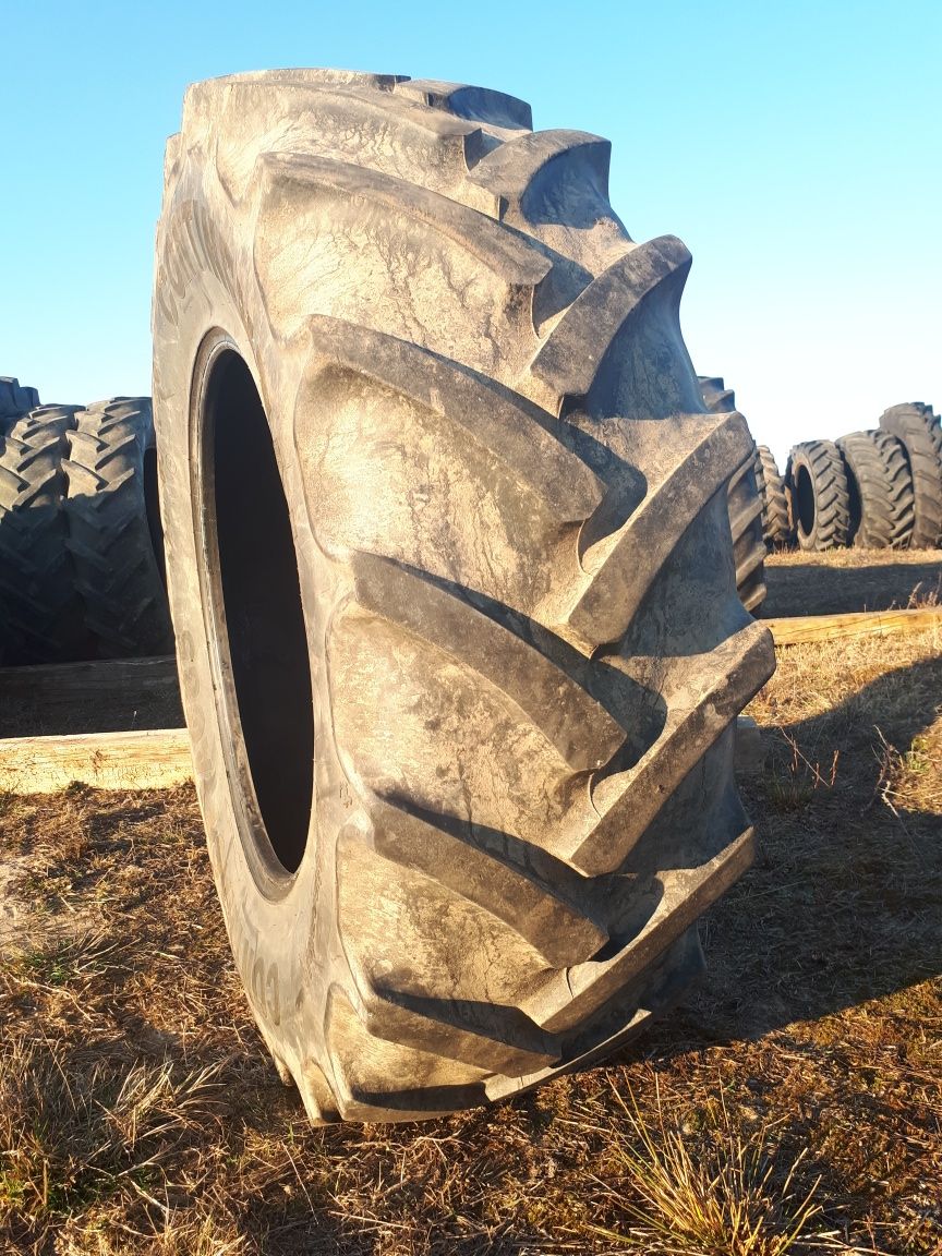 Opona opony zachodnie CONTINENTAL AC85 420/85 R - 30 (16.9) kilka szt.