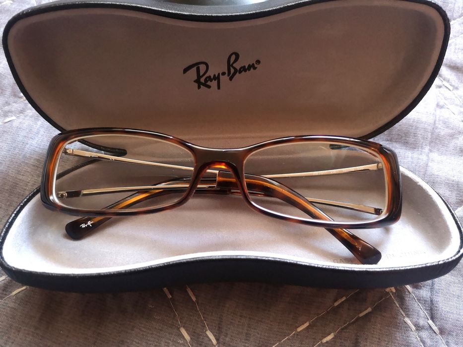 Okulary Ray Ban damskie, stylizowane.