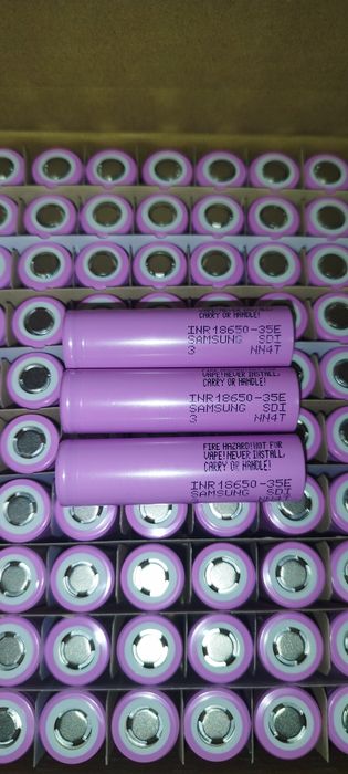 Новый аккумулятори 18650 Samsung 35E 3500mAh Самсунг 35Е 3500мАг