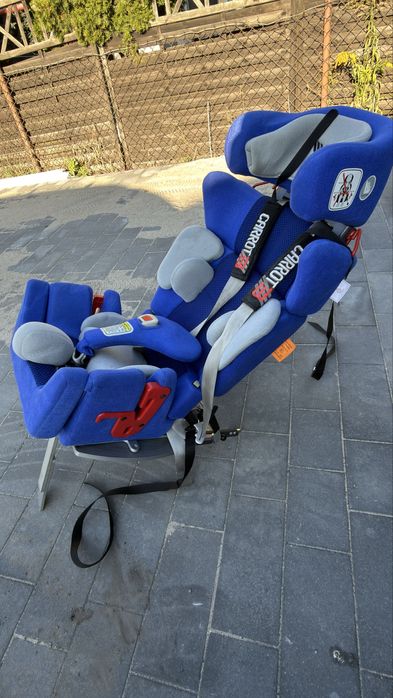 Fotelik rehabilitacyjny Carrot 3 L-XL, z podstawą ISOFix