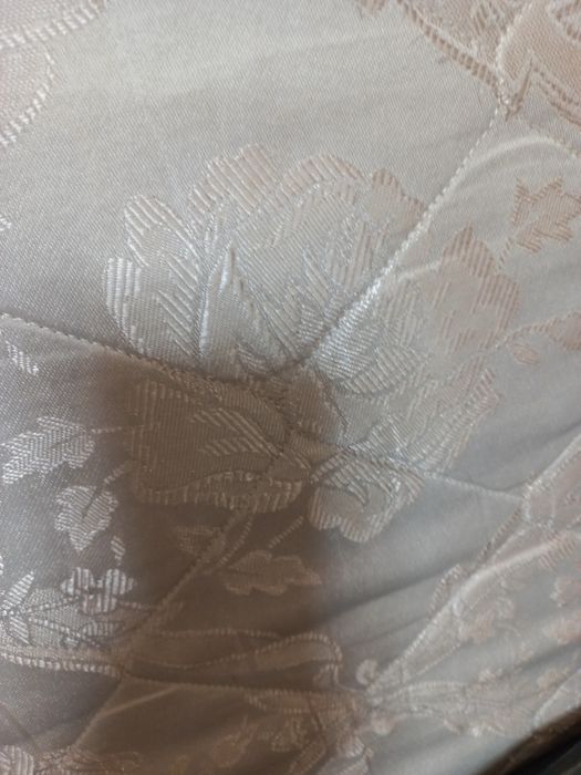 Кроватка люлька  матрас балдахин постельное