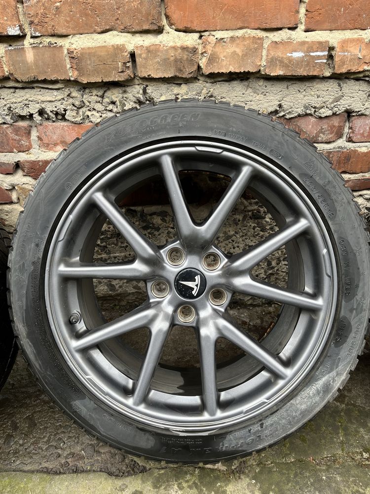 Диски r18 tesla m3