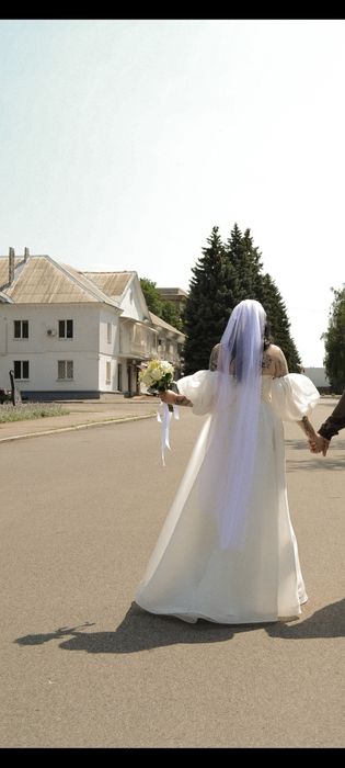 Продам свадебное платье