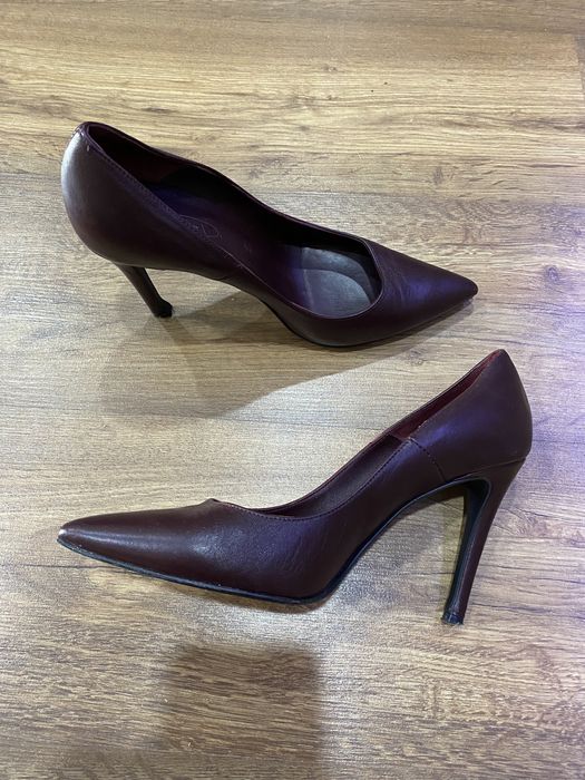 Туфли на високих підборах Bianca Di, р40