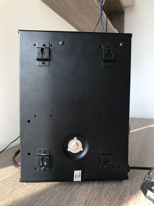ДБЖ Інвертор UPS Volt Polska SINUS PRO 3SP100012W 1000W