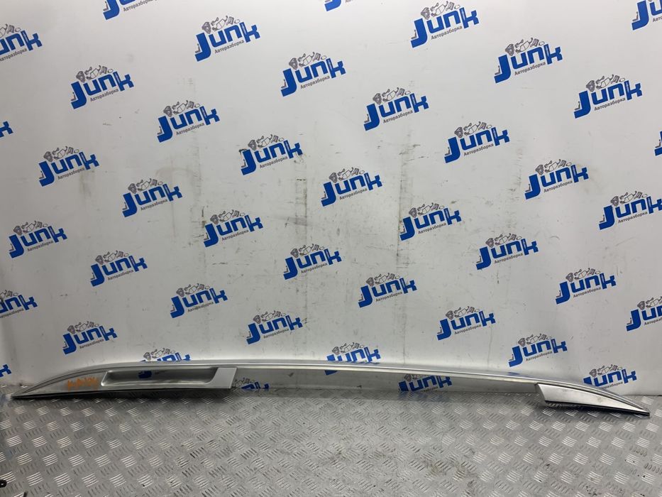 Рейлинг крыши правый 7L6860026 для Volkswagen Touareg I 2002-2010