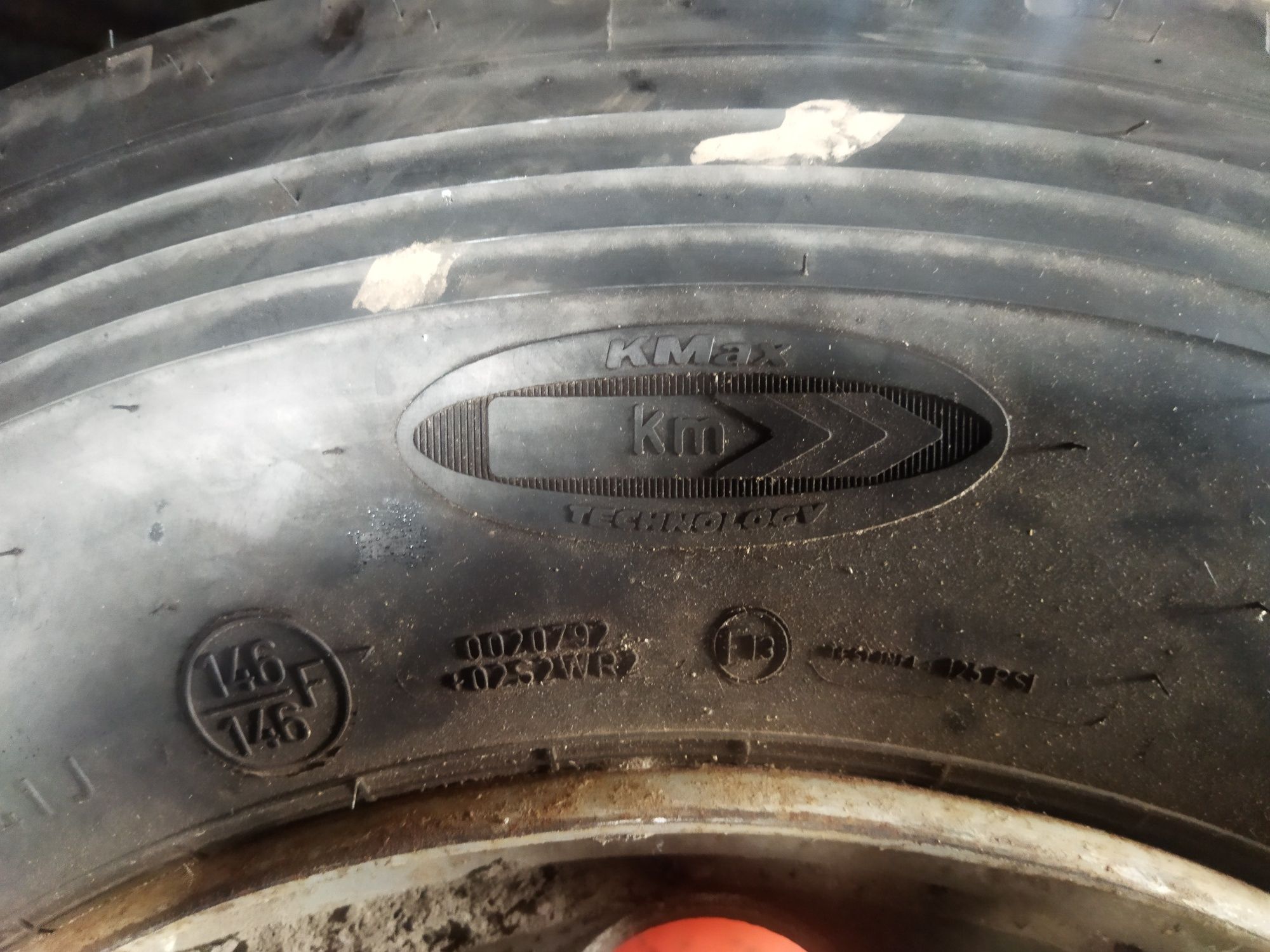 Грузовые шины GoodYear KMax T (прицепная) 245/70 R17,5 143/141J