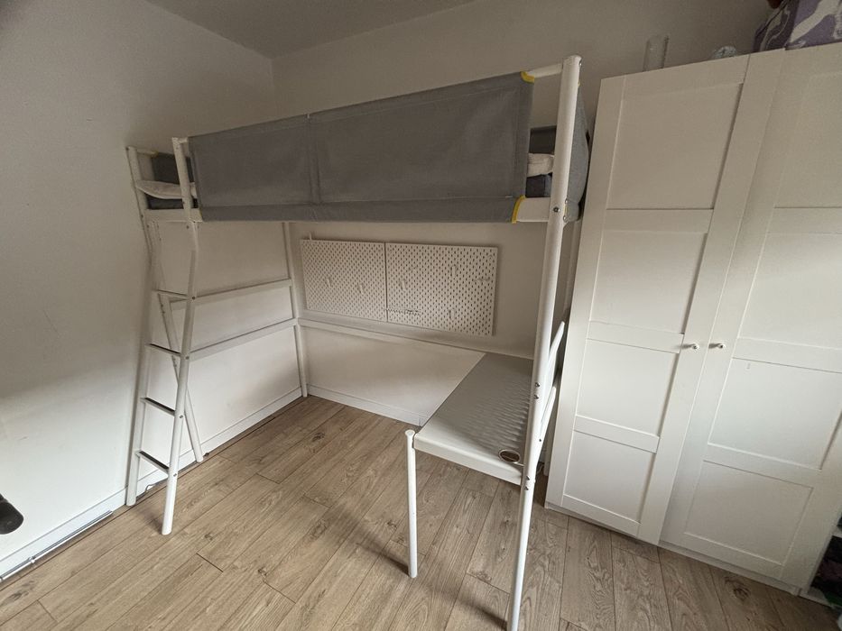 Łóżko piętrowe ikea Vitval + biurko i krzesło