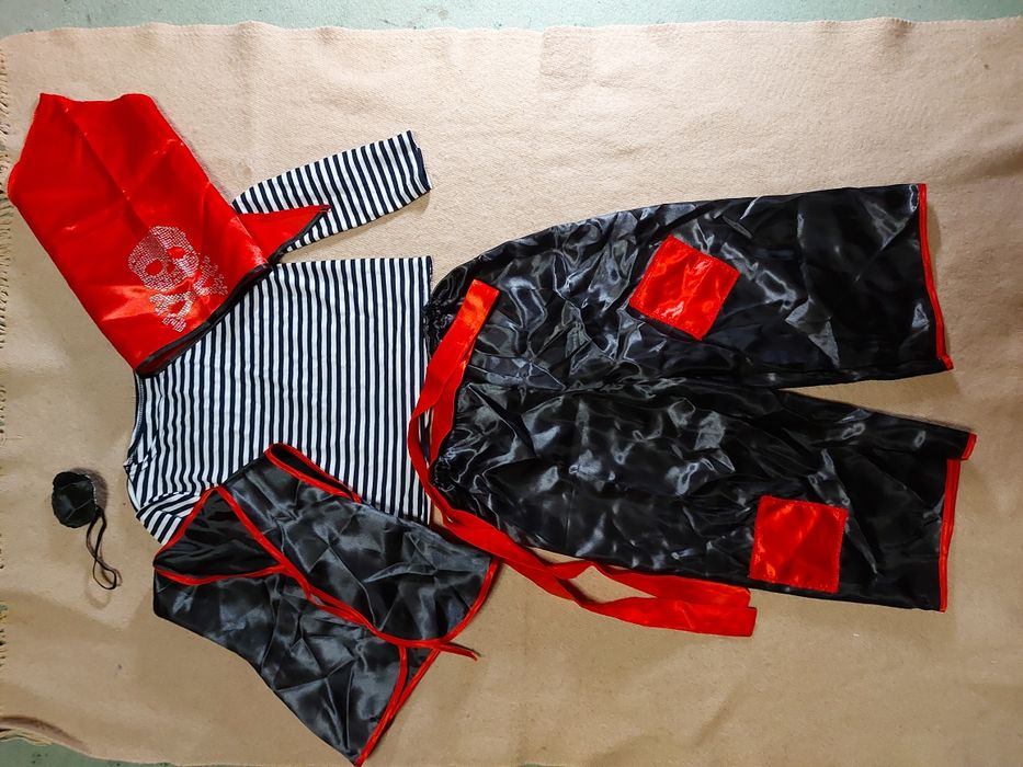 Костюм пірата на дитяче свято 116-122 см