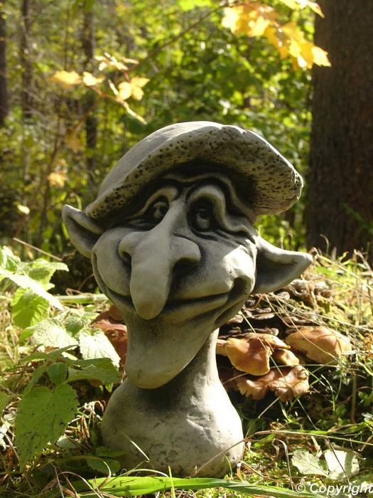 Figura betonowa "Leśny Bonaparte" HIT SEZONU!