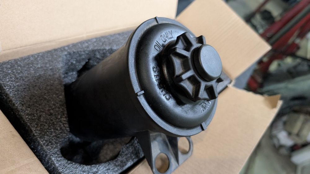 Бачок гур bmw X5 e70