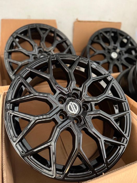Nowe alufelgi 5x114.3 18” Nissan Juke Almera Qashqai X-Trail Townstar