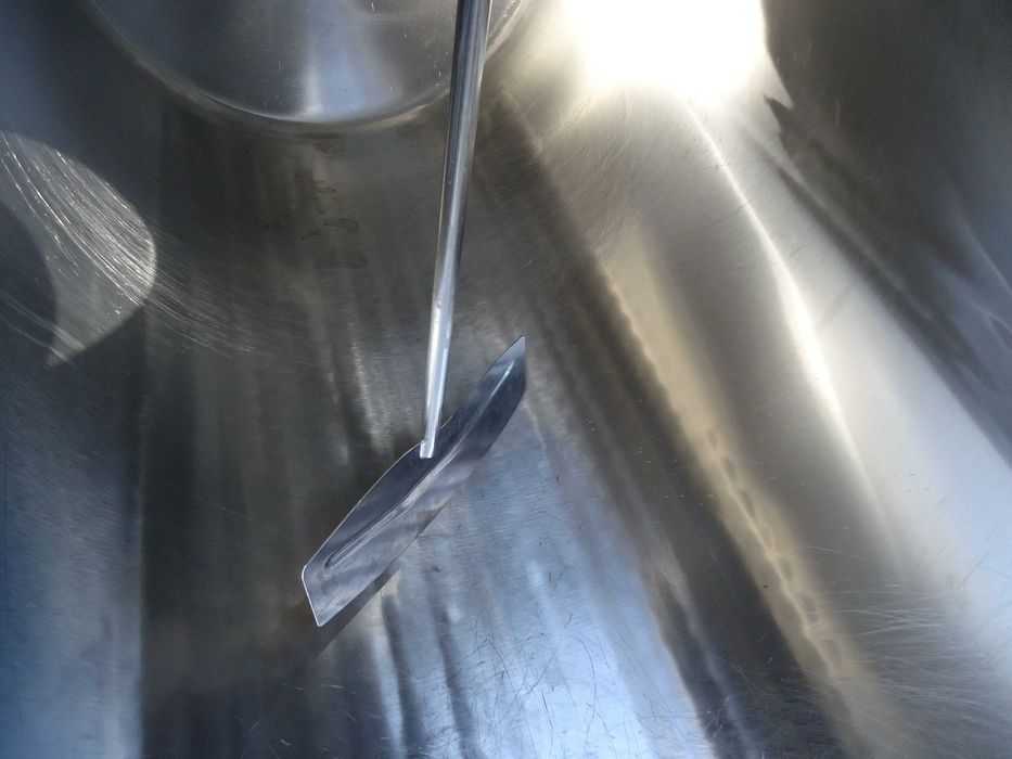 Zbiornik nierdzewny KO 1000L ocieplony z mieszadłem schładzalnik ko