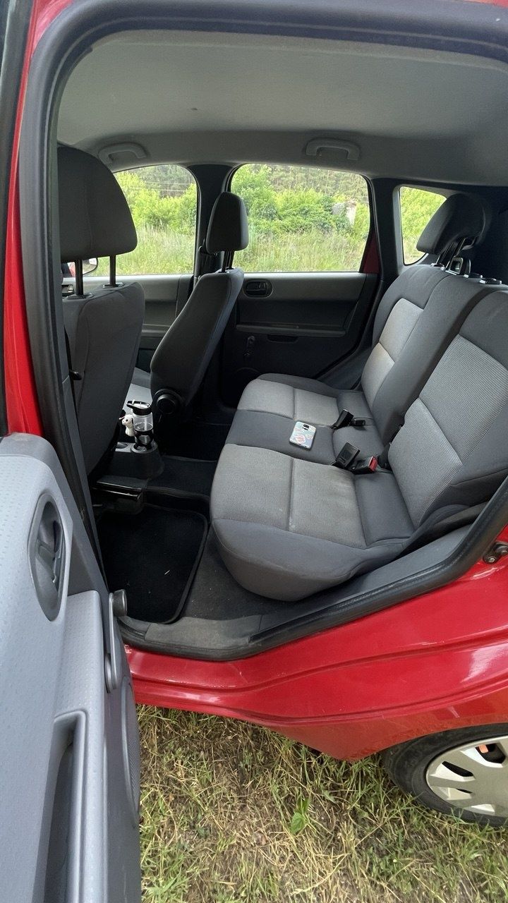Продам Mitsubishi Colt 2006 р/і