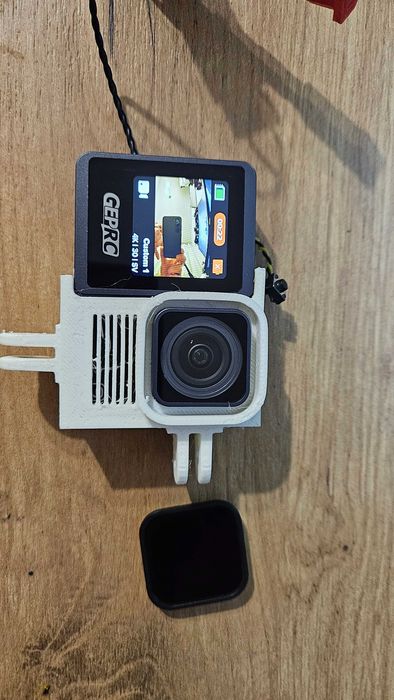 Gopro 9 naked w obudowie geprc fpv