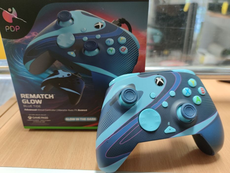 Pad przewodowy XBOX PDP Rematch Blue Tide Glow komis Madej Tarnów
