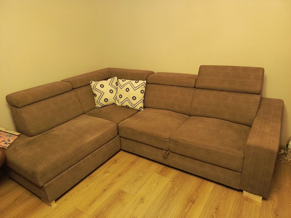 Narożnik z funkcją spania