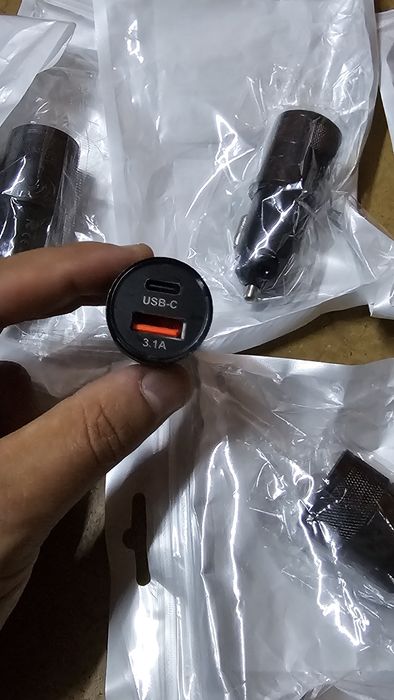 Carregador isqueiro carro usb type-c