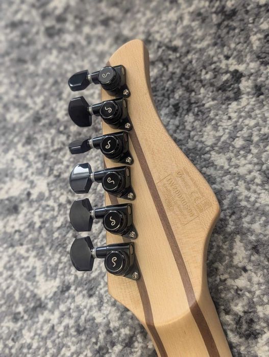 Schecter Reaper 6 + DiMarzio + Локовые колки