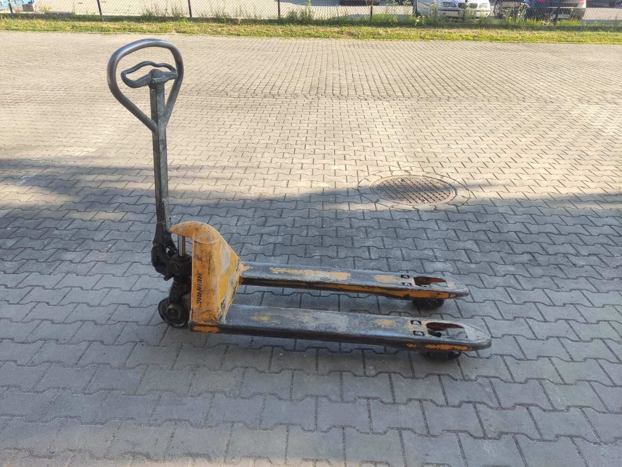 Paleciak ręczny sprzedam