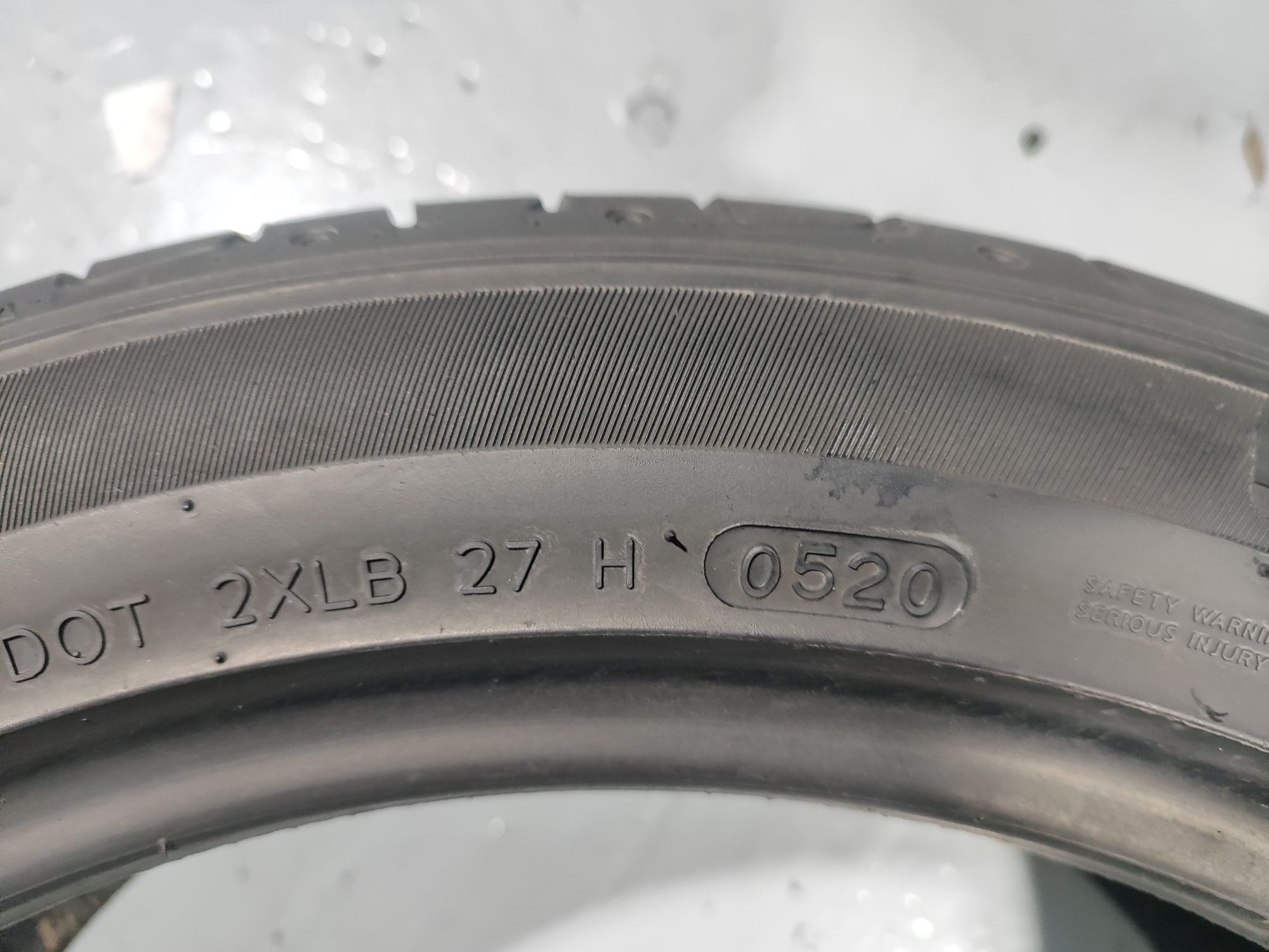 2 pneus semi novos 205-50R17 Hankook RFT - Oferta dos Portes