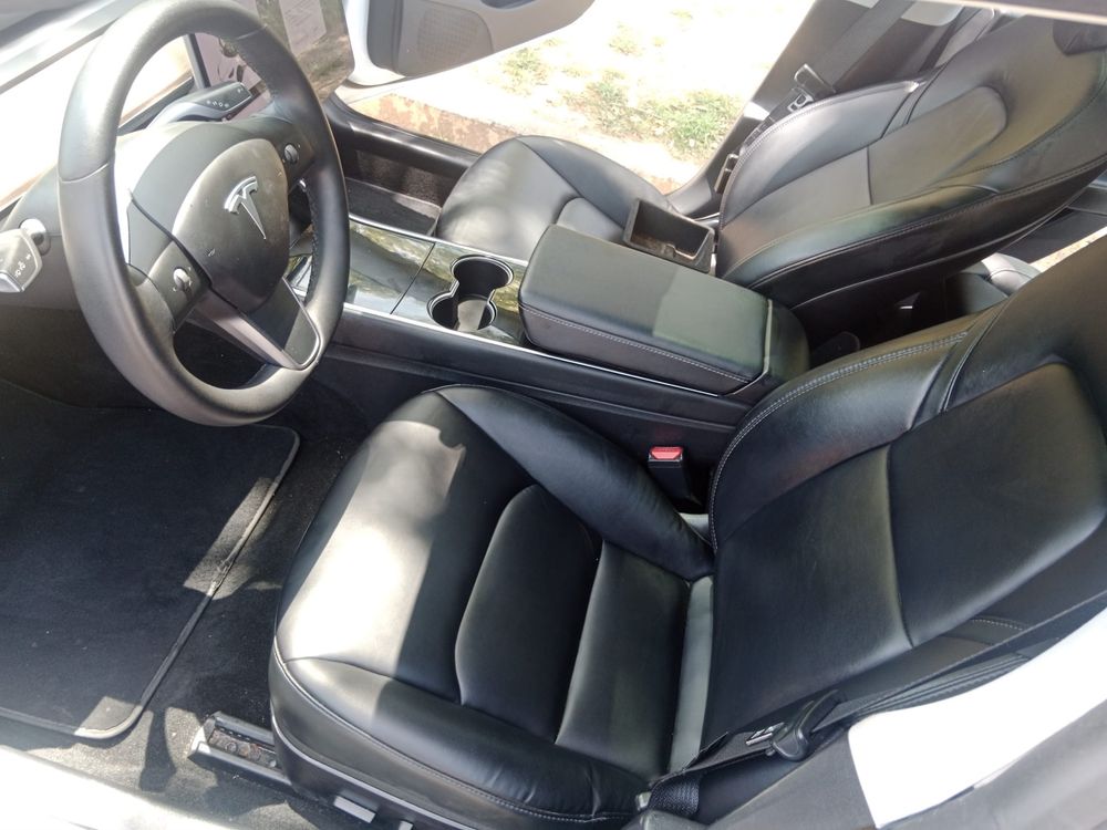 Tesla Model 3 Long Range
