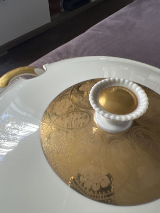 Waza porcelanowa antyk złocona do kolekcji