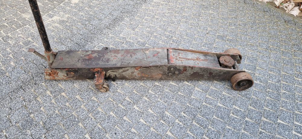 Lewarek, podnośnik hydrauliczny