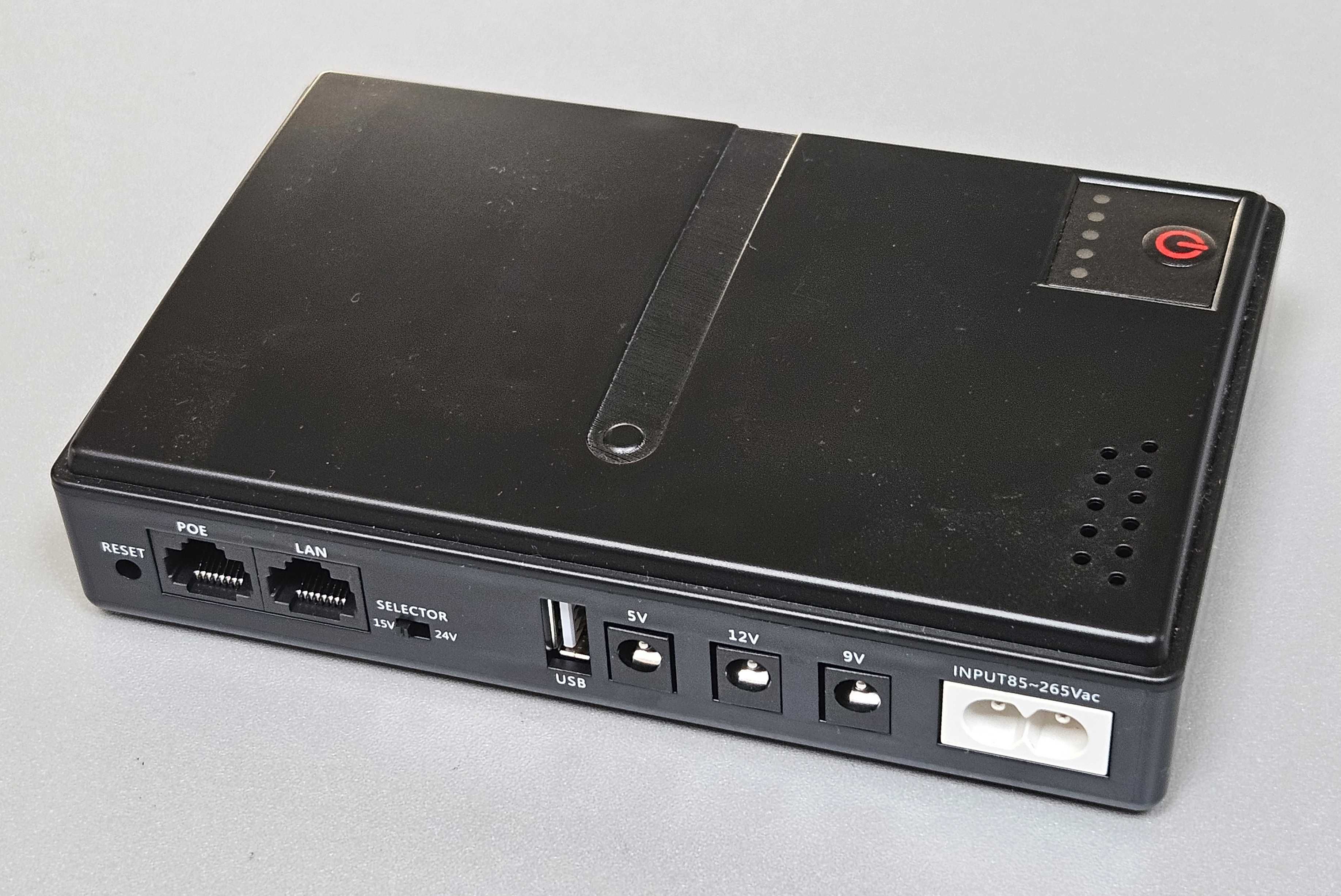 ИБП бесперебойник для роутера 5V 9V 12V 10400 Mah