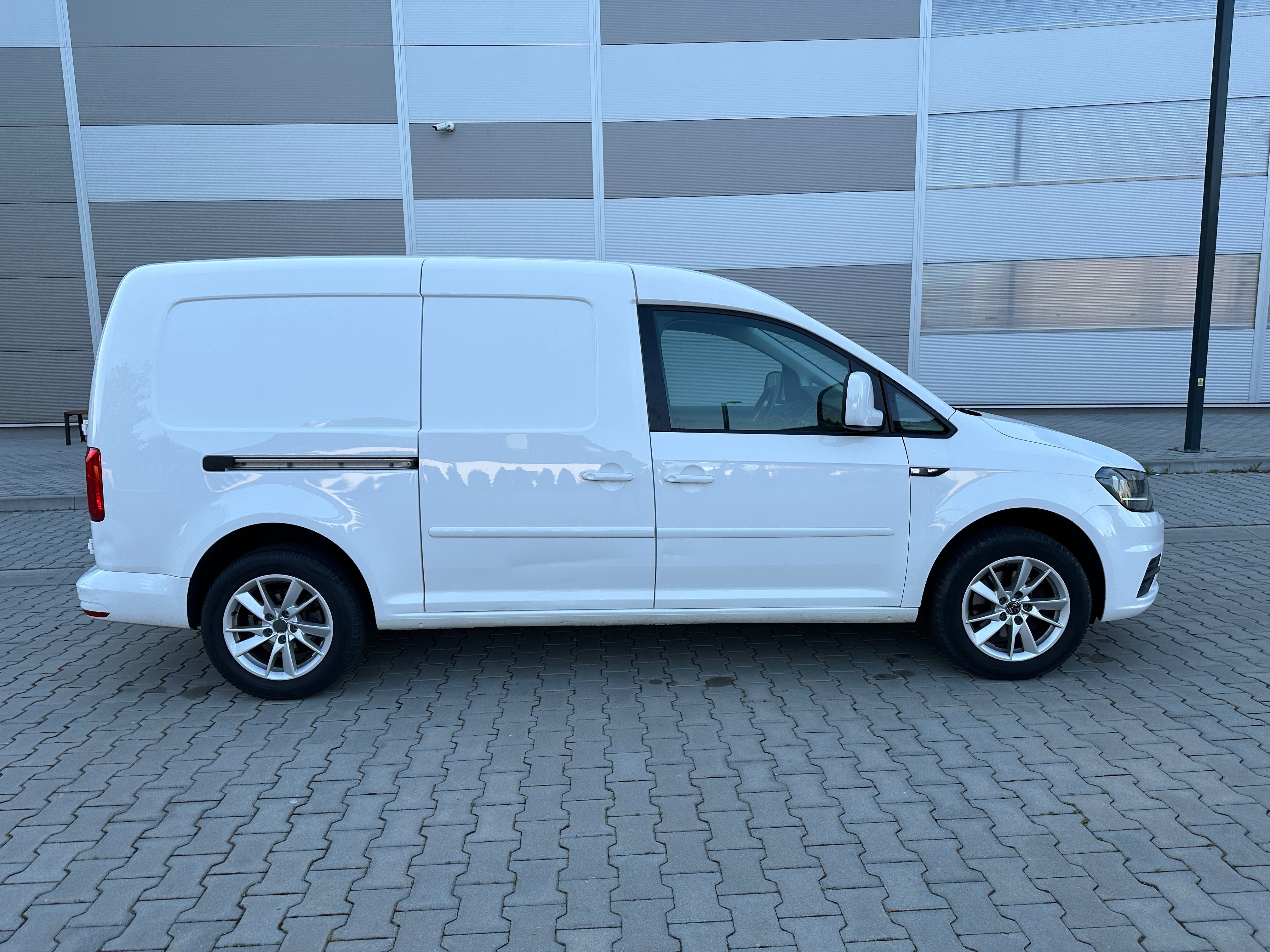 Volkswagen CADDY LIFT 2017R. MAX długi _ 111 tys. km. 2.0 TDI