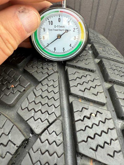 Шини Б/У 235/60 R18 Continental