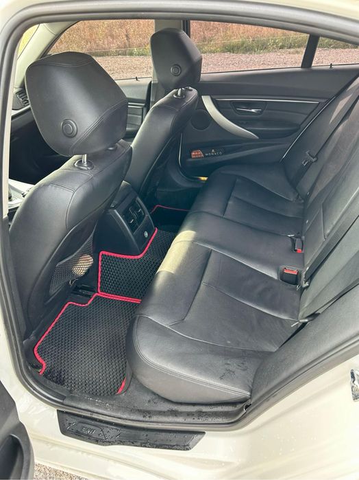 Продам BMW 328i F30