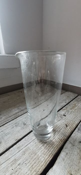 Szklany wazon dzbanek 28 cm