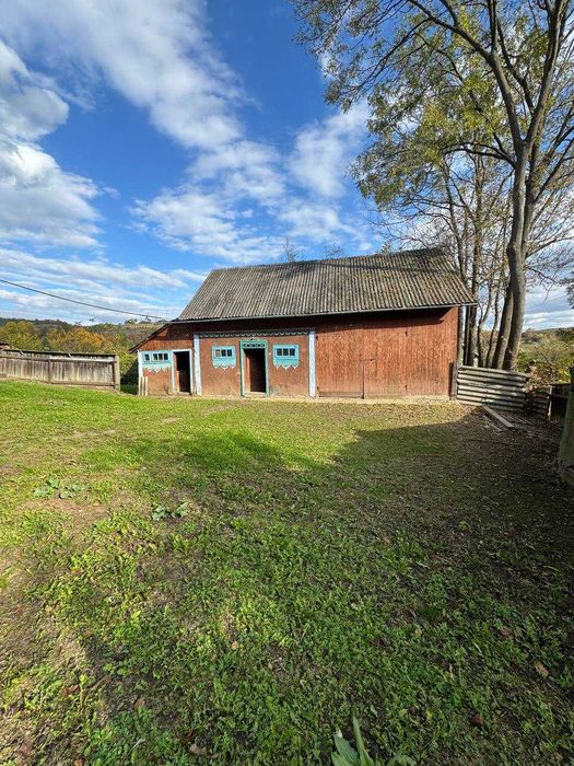 Продаж житлового будинку у с. Великий Кучурів (на межі з Тисовцем)