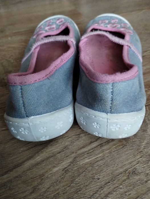Kapcie buty r 31