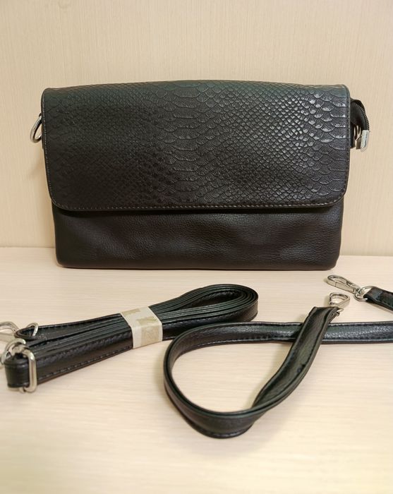 Жіночий клатч, кожана сумка