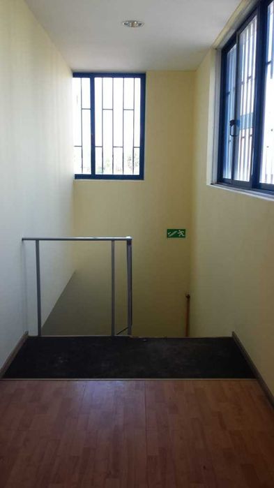 Armazém Zona Industrial de Gandra 650m2