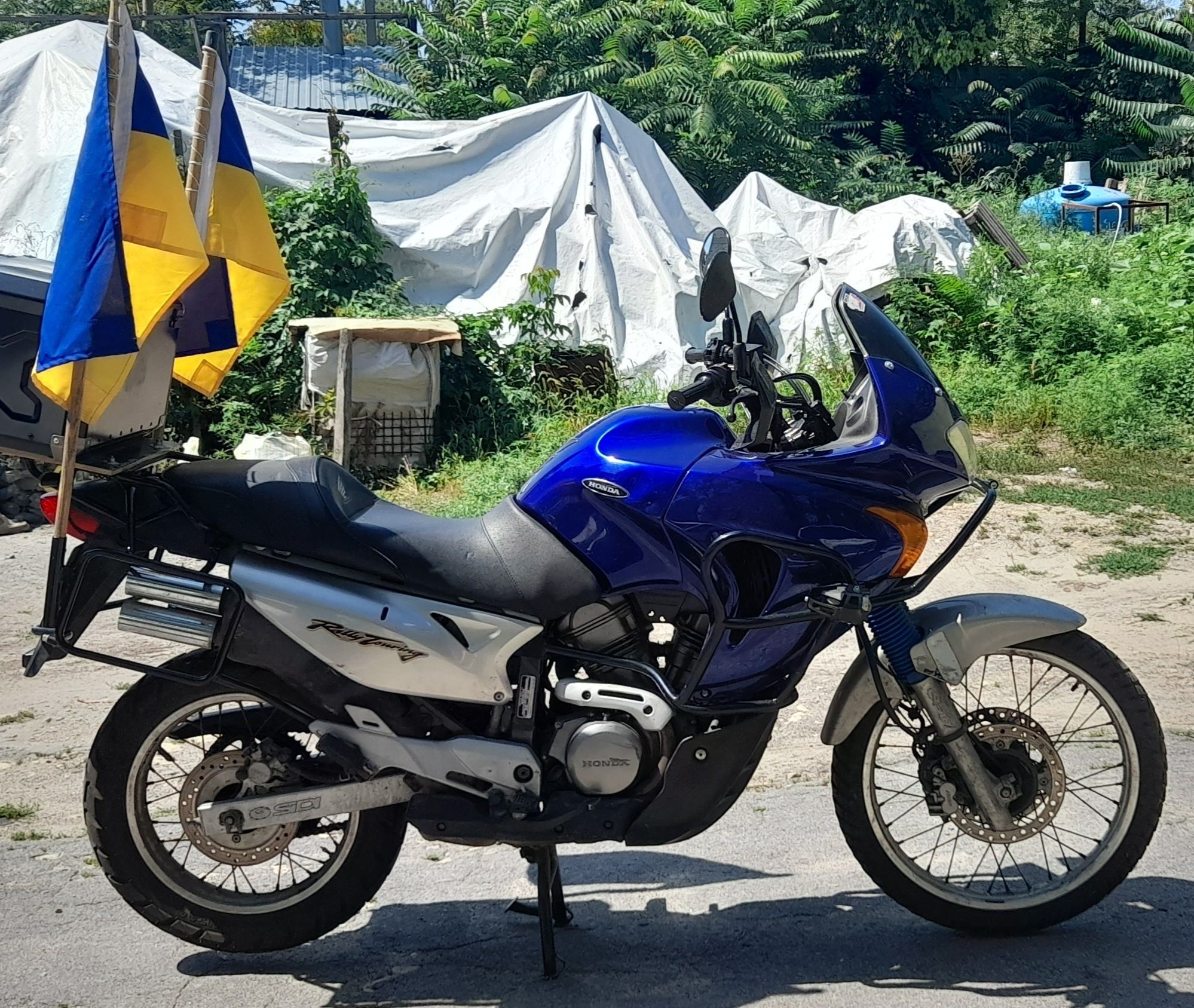 Хонда 650 Трансальп Honda Transalp 2004.
В дуже гарном