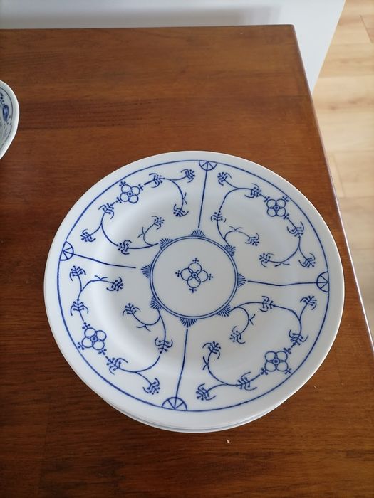 Talerze porcelanowe Blau Sachsen Khala wzor cebulowy