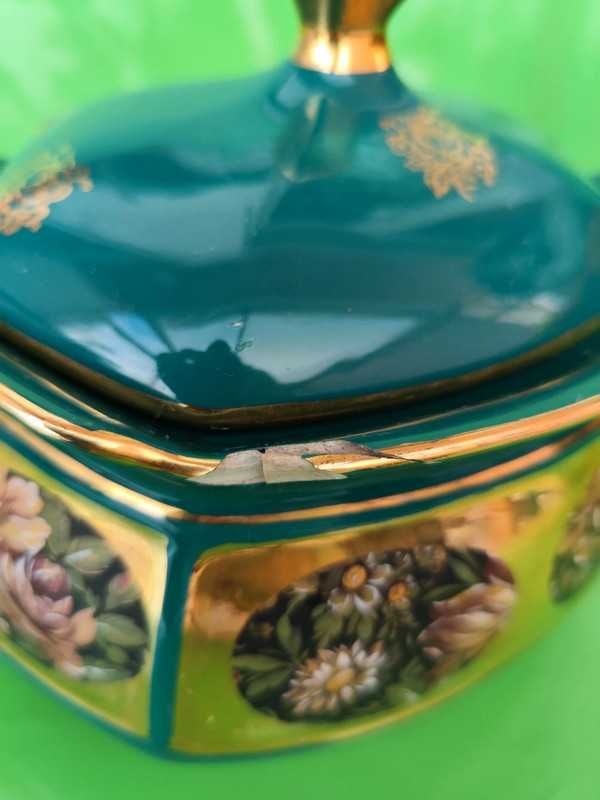 Terrina e castiçal de porcelana