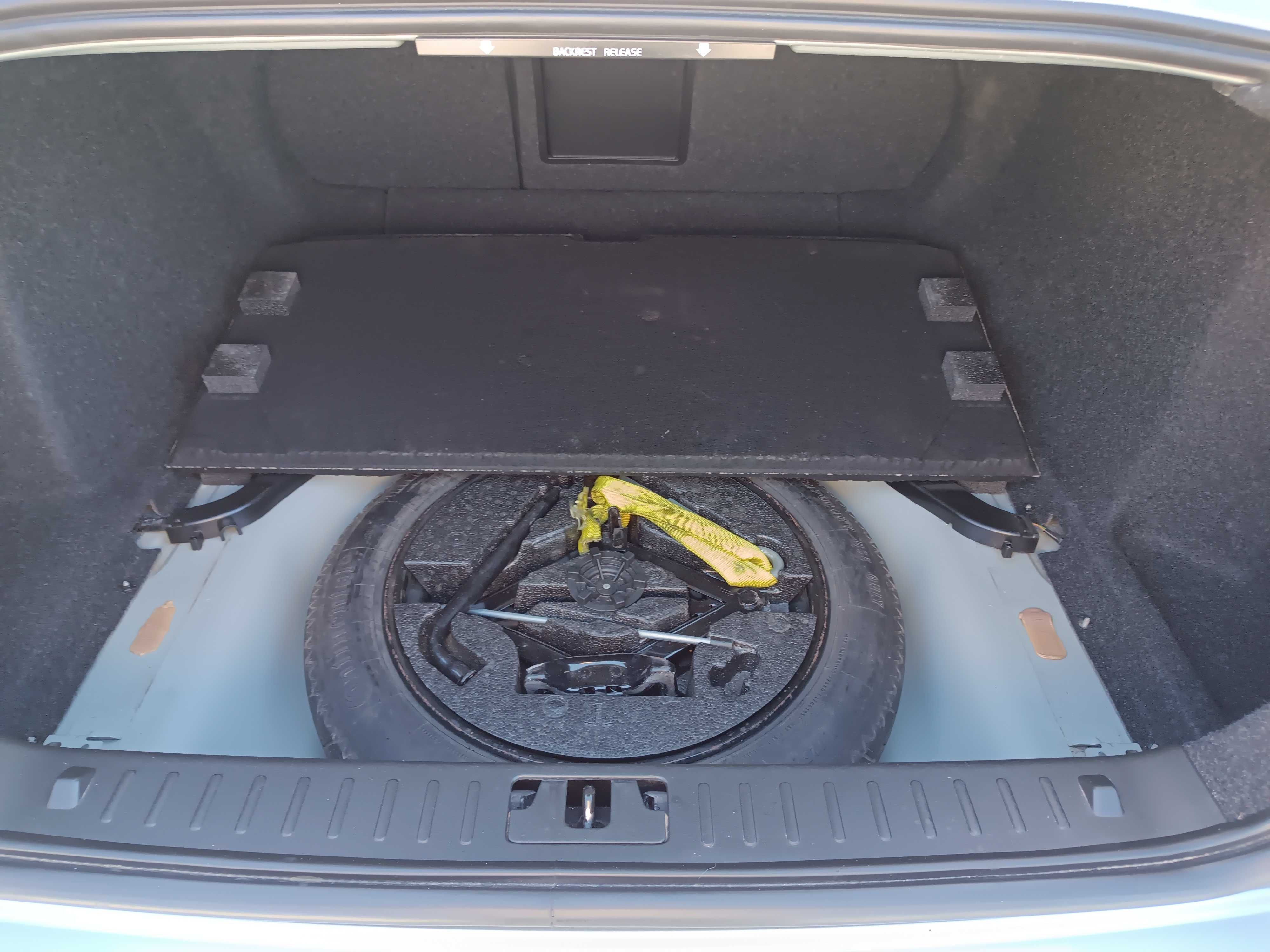 Volvo S80 2011р. II покоління (2nd FL) • 3.0 АТ (304 к.с.) AWD