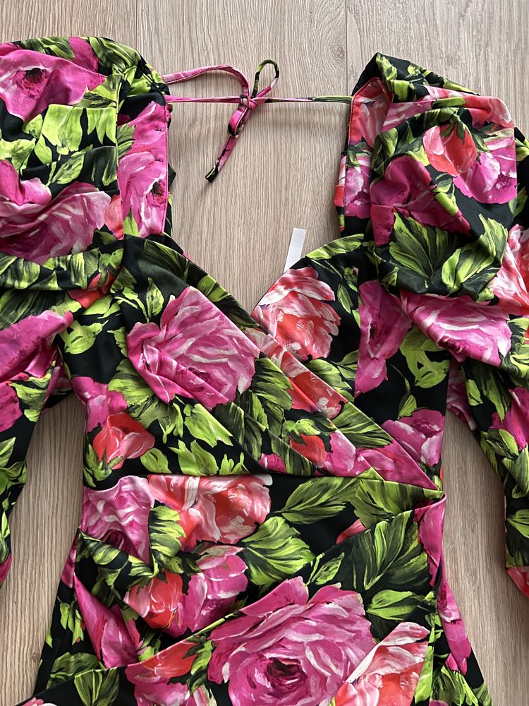 Плаття в стилі Dolce & Gabbana, сукня з квітами