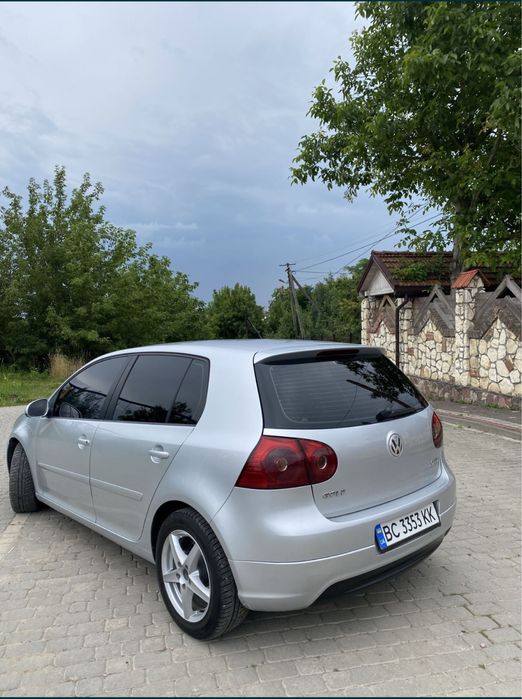 Volkswagen Golf 5