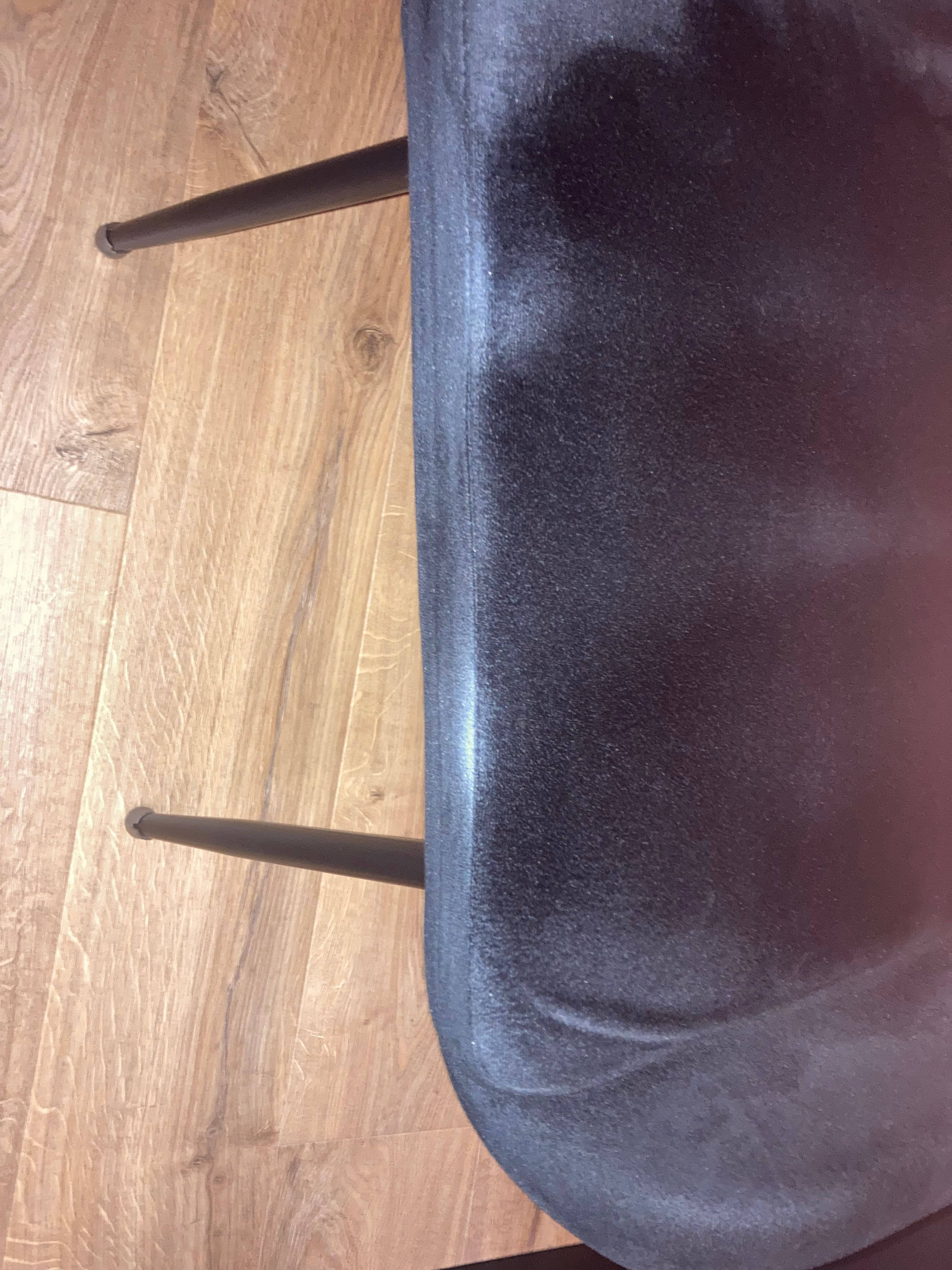 Tapicerowane welurowe czarne krzesło loft solidne