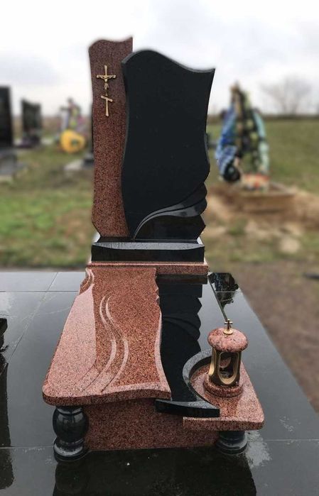 Пам'ятники з граніту