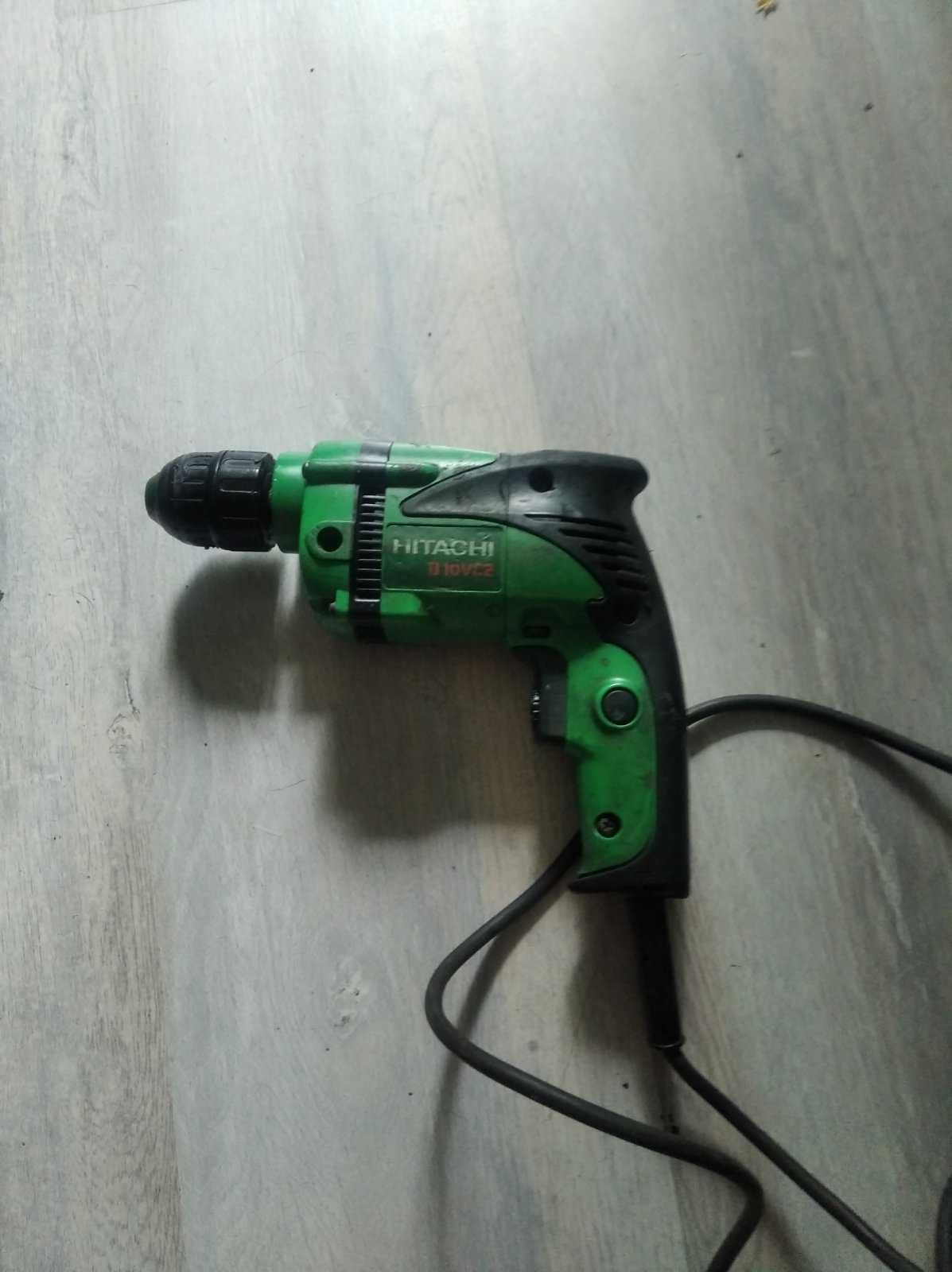 Ударная дрель Hitachi d10vc2  БУ