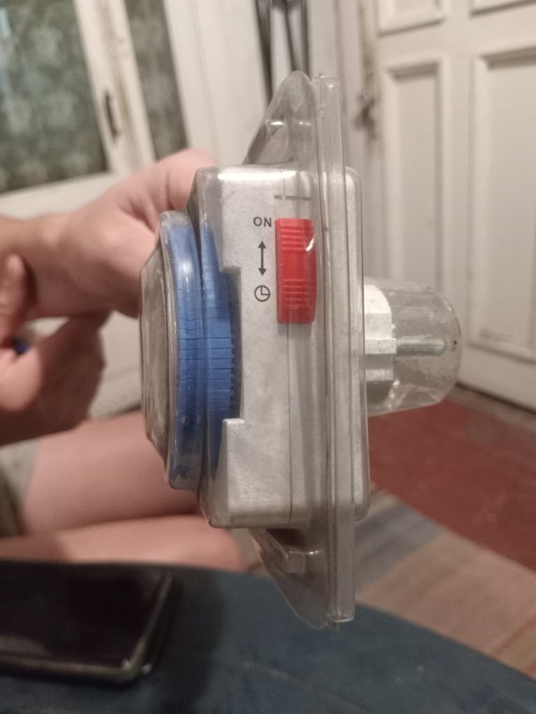 Продам електро счетчик