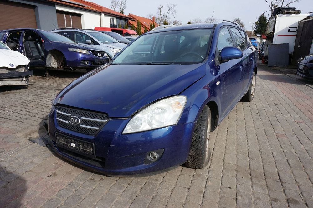 KIA CEED I KOMBI 2008 A8 1.6 CRDI D4FB 90KM S717 GRANATOWY na części