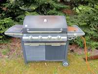 Grill gazowy ,4 palniki, na kółkach