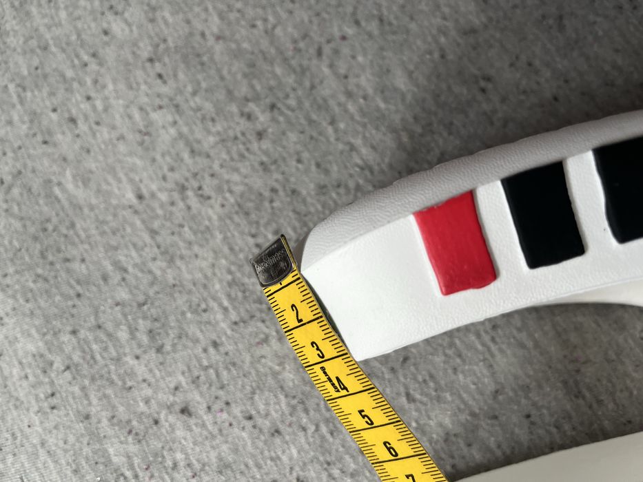 Klapki białe na basen 25,5 cm